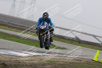 media/Nov-29-2025-TrackDaz (Sat) [[10ae2d9bce]]/B Group/Session 4 (Wheelie Bump)/